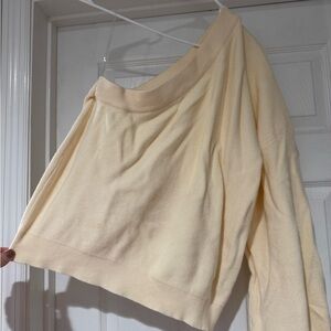 NWT !! Pink Lily Off-Shoulder Sweater in Cream